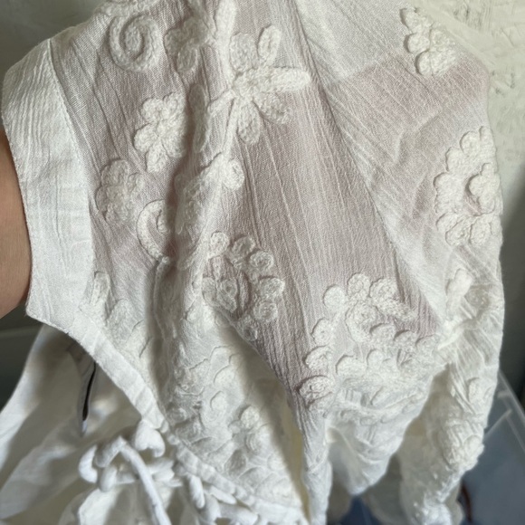 Soft Surroundings White/Cream Embroidered Swim Suit Cover Up Dress Cotto… - Picture 10 of 10